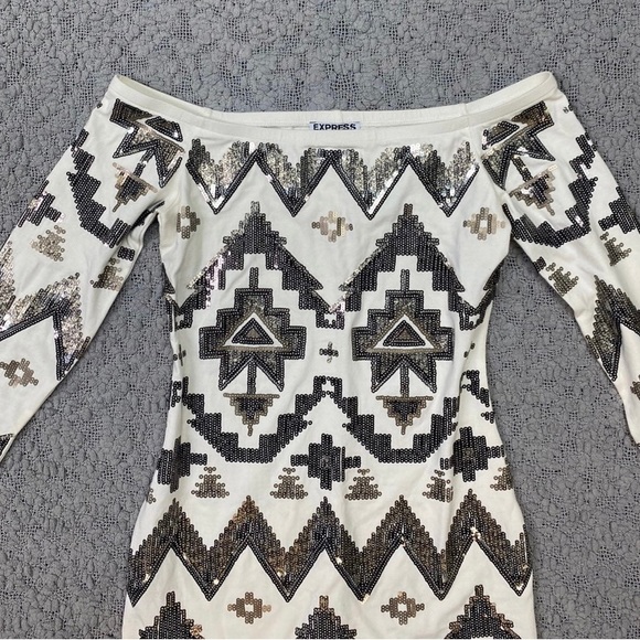 NWT Express White Off The Shoulder Sequin Dress - Picture 5 of 8